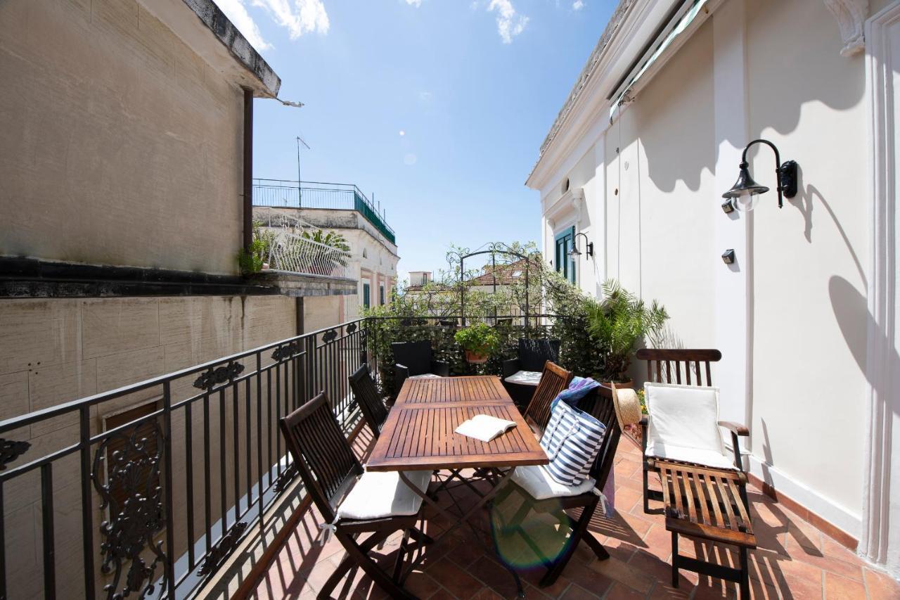 Amalfi Old Square Room & Apartments Exterior photo